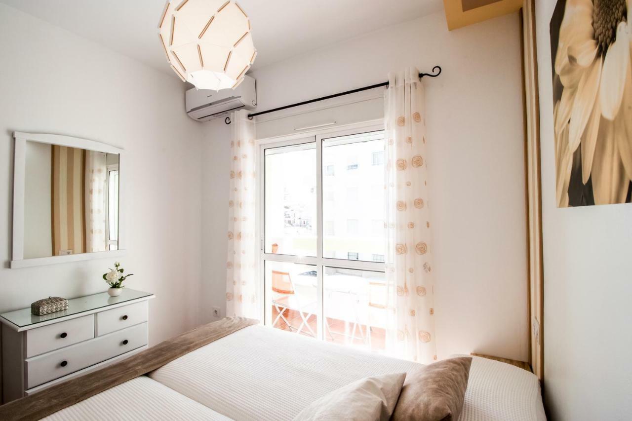 Summerland Apartments Rota Buitenkant foto